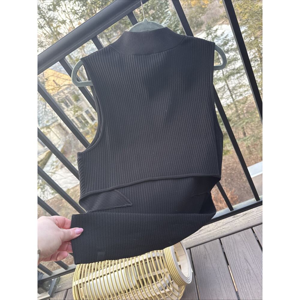 Lululemon Open Back Half-Zip Sweater Sleeveless Tank Obsidian Black Size XL - Picture 6 of 9